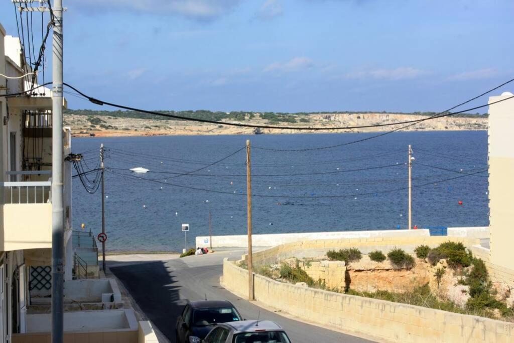 Fiesta Apartment Seaview Mellieħa Buitenkant foto
